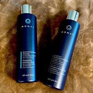 Set of Monat Shampoos